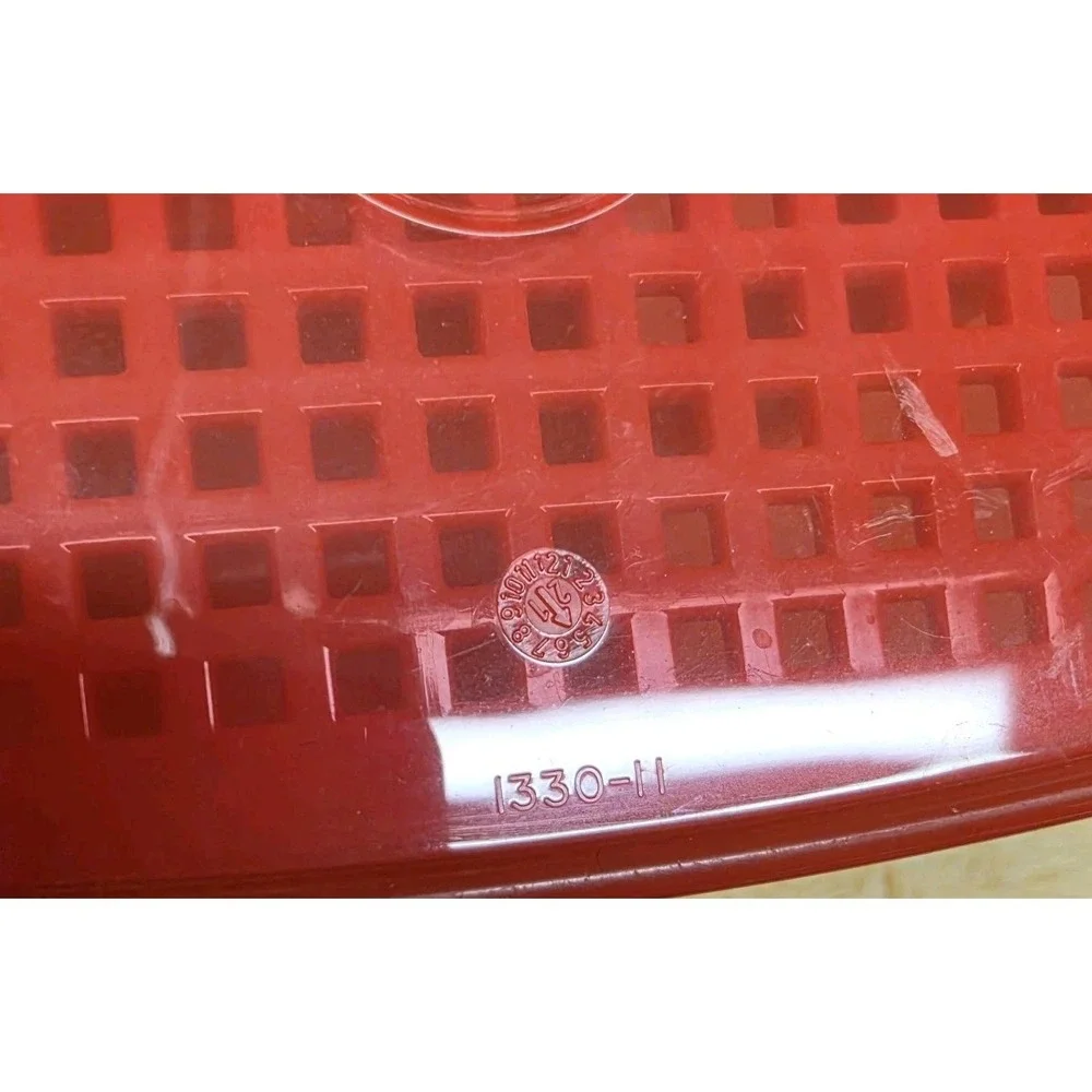 Tupperware‎ Red 1330.11 Pick A Deli 3 Piece Pickle Olive Keeper Container